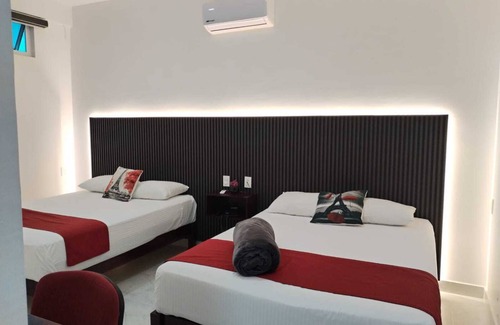 La Barca Hotel | Hotel Cermar Plaza