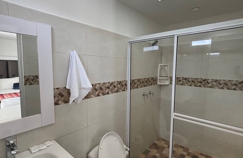 Cerritos Hotel | HOTEL CERRITOS PLAZA