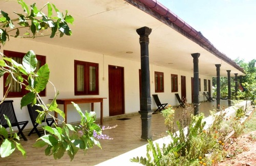 Ambanpola Hotel | Hotel Chanaya