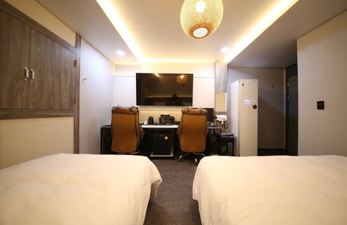 Gongju Hotel | Hotel Cheongdamsol