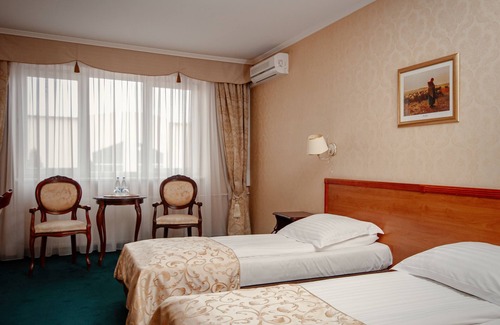 Sochaczew Hotel | Hotel Chopin