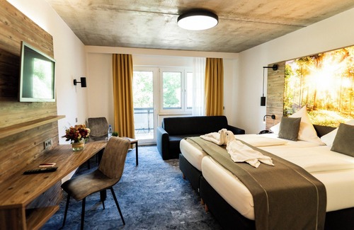 Heimbuchenthal Hotel | Hotel Christel