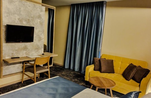 Zenica Hotel | Hotel City Code