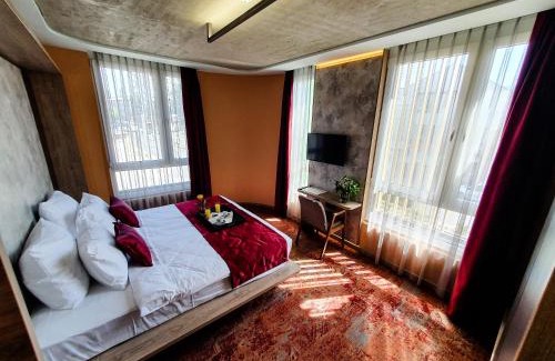 Zenica Hotel | Hotel City Code
