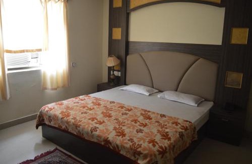 Brahmapur Hotel | Hotel City Palace