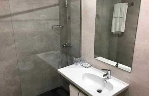Centro - El Arroyo - La Fuente Hotel | Hotel Ciudad de Fuenlabrada
