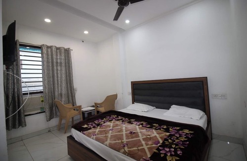 Baddi Hotel | Hotel Classic Bar & Restaurant
