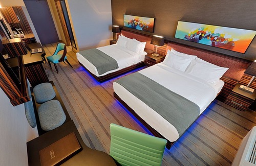 Calgary Hotel | Hotel Clique Calgary Airport