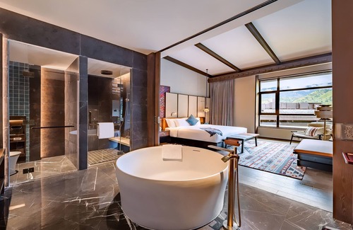 Jiuzhaigou Hotel | Hotel Indigo Jiuzhai by IHG