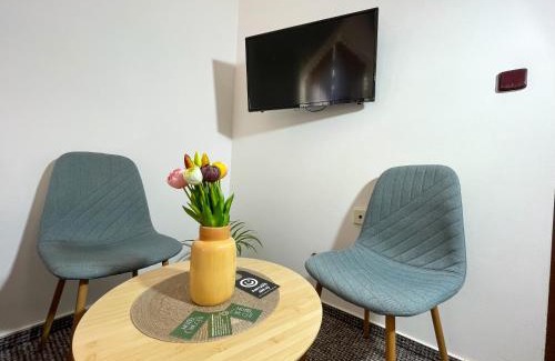 Unicov Hotel | Hotel COLCHI