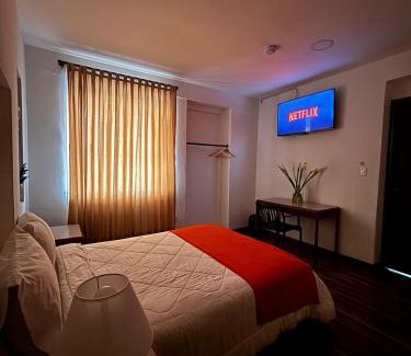 Miraflores Bajo Hotel | HOTEL COMFORT- Inn