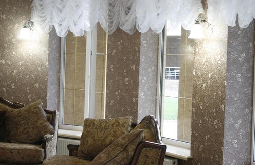 Sviatohirsk Hotel | Hotel Complex Monarkh