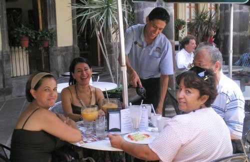 Colima Hotel | Hotel Concierge Plaza Colima