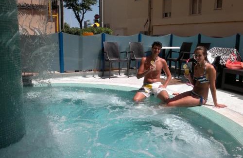 Cattolica Hotel | Hotel Consul
