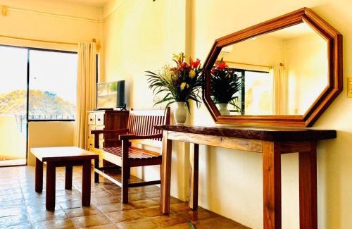 Puerto Angel Hotel | Hotel Cordelia's