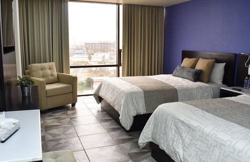 Centro Playas Hotel | Hotel Corona Plaza