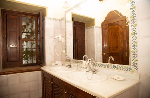 Gerena Hotel | Hotel Cortijo el Esparragal