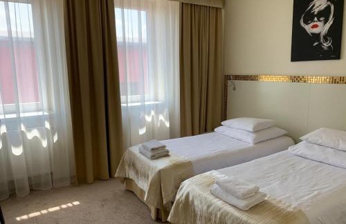 Kedzierzyn Kozle Hotel | Hotel Court Wellness&Spa
