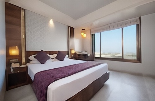 Dhobitalao Hotel | Hotel Crawford Inn