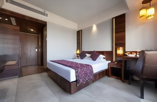 Dhobitalao Hotel | Hotel Crawford Inn