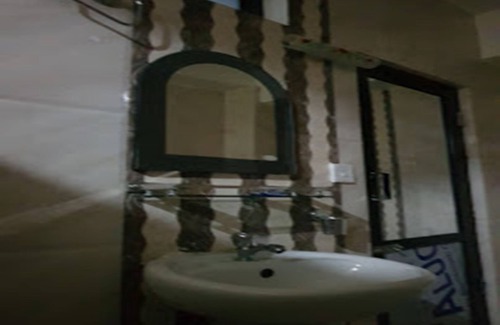 Tansen Hotel | Hotel Crown