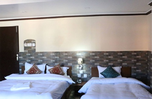 Tansen Hotel | Hotel Crown