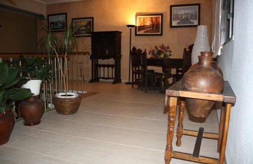 Martinamor Hotel | Hotel Cuatro Calzadas