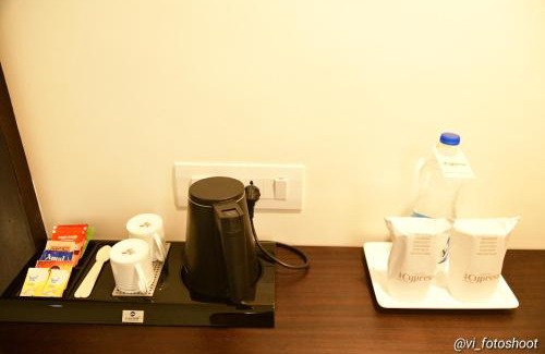 Nadiad Hotel | HOTEL CYPRESS