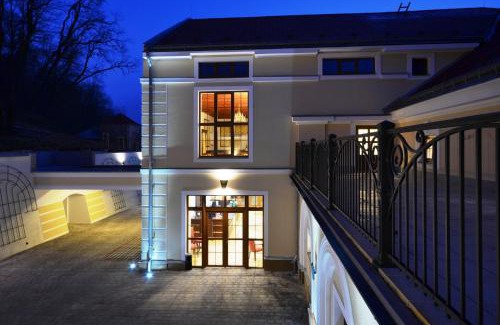 Klaster Hradiste nad Jizerou Hotel | Hotel Malý Pivovar
