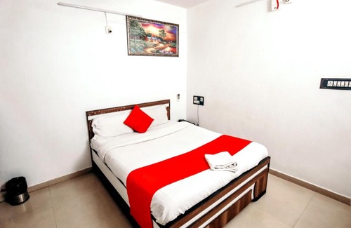 Kamrej House | HOTEL DAY NIGHT STAY