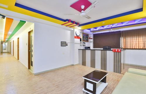 Kamrej House | HOTEL DAY NIGHT STAY