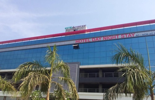 Kamrej House | HOTEL DAY NIGHT STAY