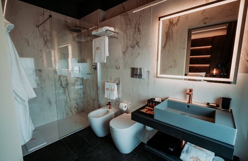 Moglia Hotel | HOTEL DE AMICIS