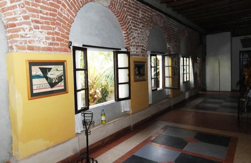 St. Louis Hotel | Hotel de La Poste