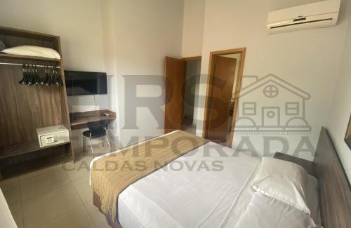 Setor Lagoa Quente House | Hotel de Luxo em Caldas Novas com Ingressos com Valor Exclusivo Nos Clubes HOT PARK, Lagoa Termas, WaterPark, e Náutico!