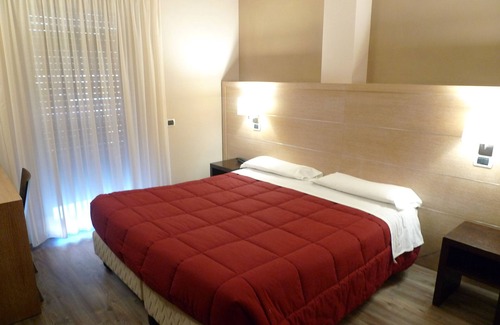 Capistrello Hotel | Hotel De Meis