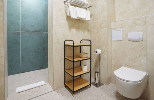 Catrnja Hotel | Hotel Degenija