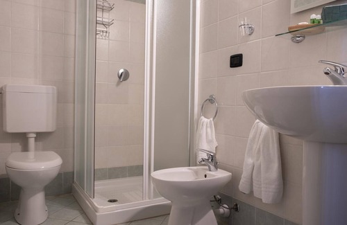 Borgomanero Hotel | Hotel Del Corso