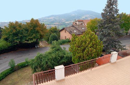 Montedinove Hotel | Hotel Del Duca