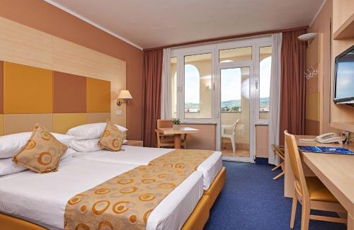Izola Hotel | Hotel Delfin