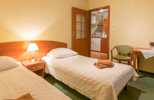 Dabki Hotel | Hotel Delfin SPA & Wellness