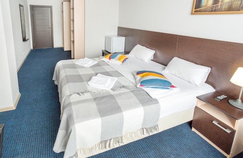 Kolpino Hotel | Hotel Den i Noch