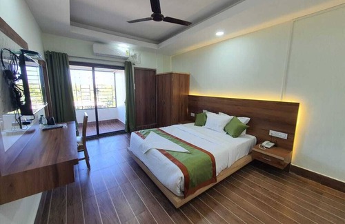 Sibsagar Apartment | HOTEL DEO VOLENTE