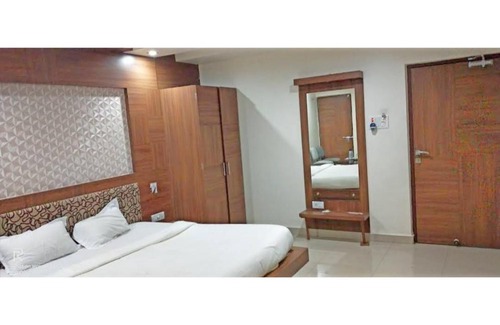 Deoghar House | Hotel Deoghar Palace, Deoghar