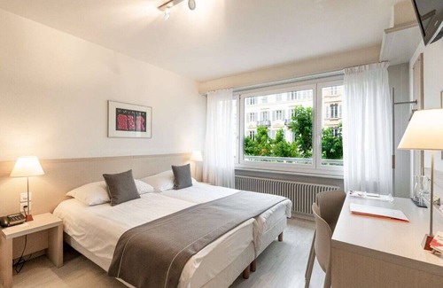 Neuchatel Hotel | Hotel des Arts