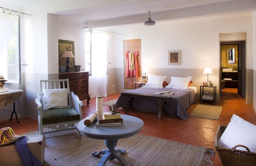 Riez House | Hotel des Colonnes