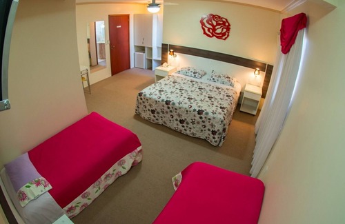 Dois Irmaos Hotel | Hotel Di Fratelli