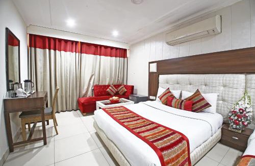 Sector 22 Hotel | Hotel Diamond Plaza