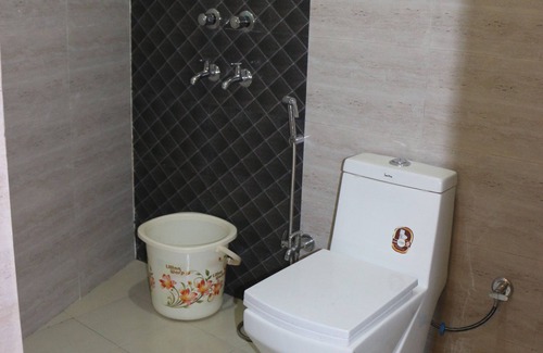 Mahipalpur Extension Hotel | HOTEL DIAMOND STAR, AIRPORT IGI