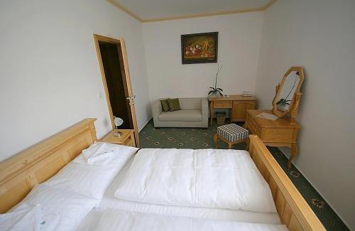 Straza Hotel | Hotel Diana